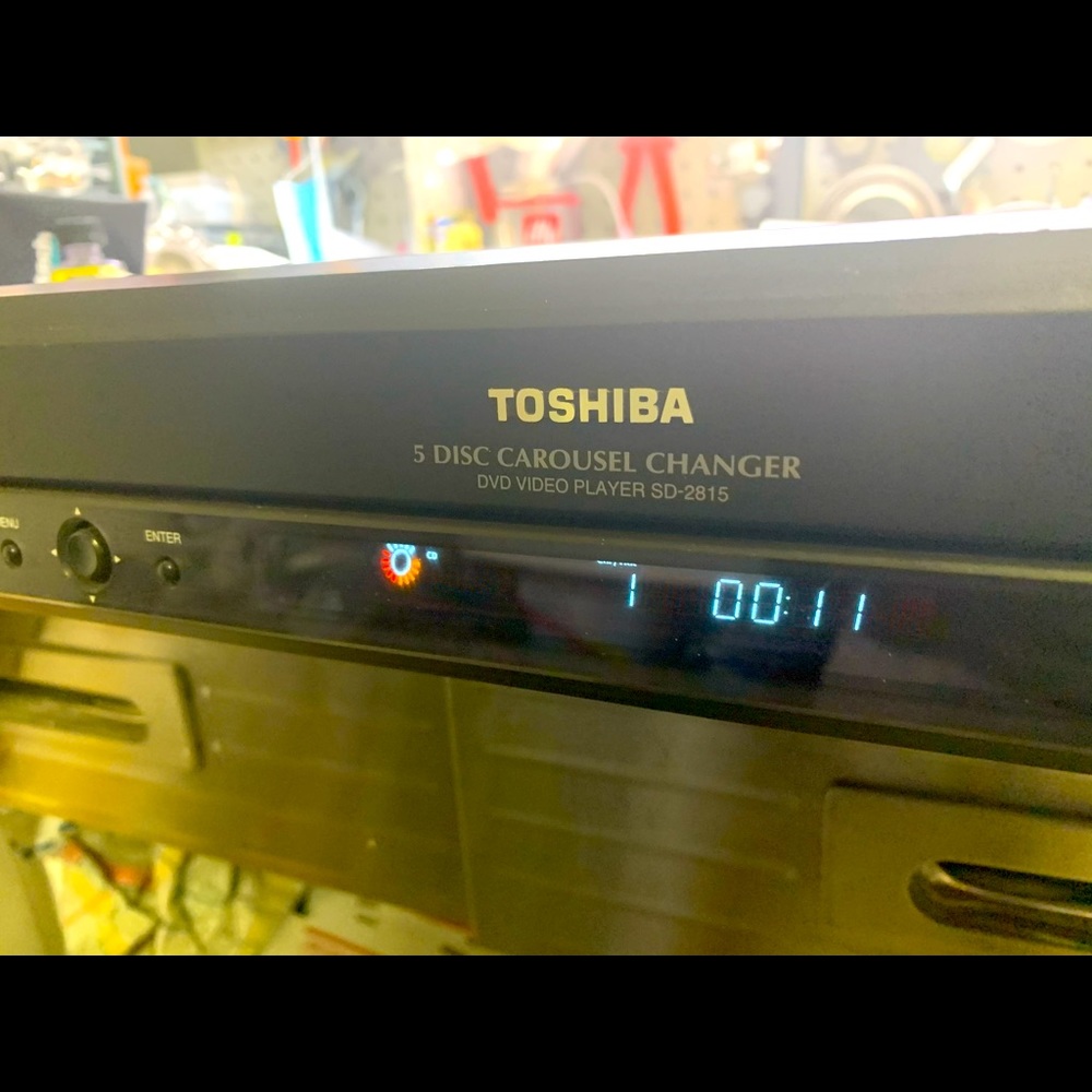 DVD 5 disc changer